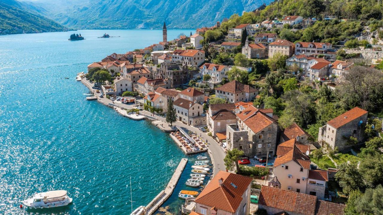 Charming Bohemian House In Perast Villa Dış mekan fotoğraf